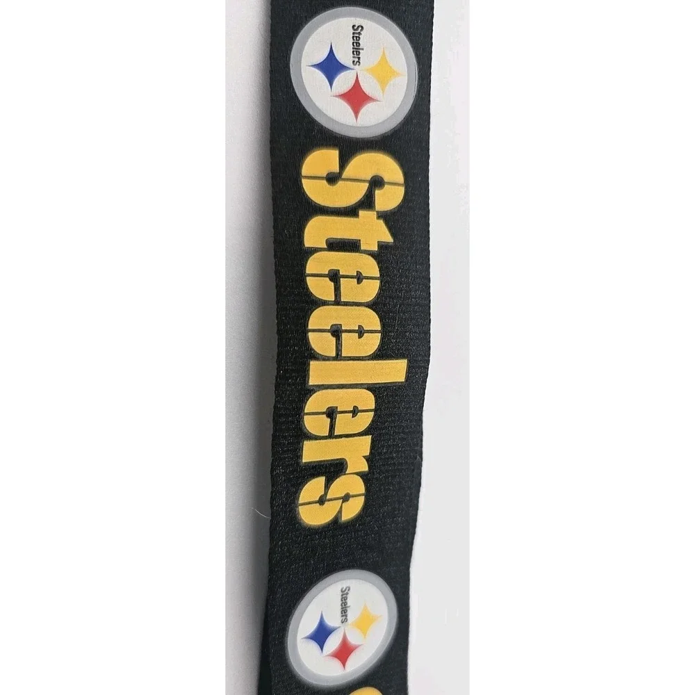 Pittsburg Steelers Gametime NFL Series Detachable Black and Yellow Lanyard